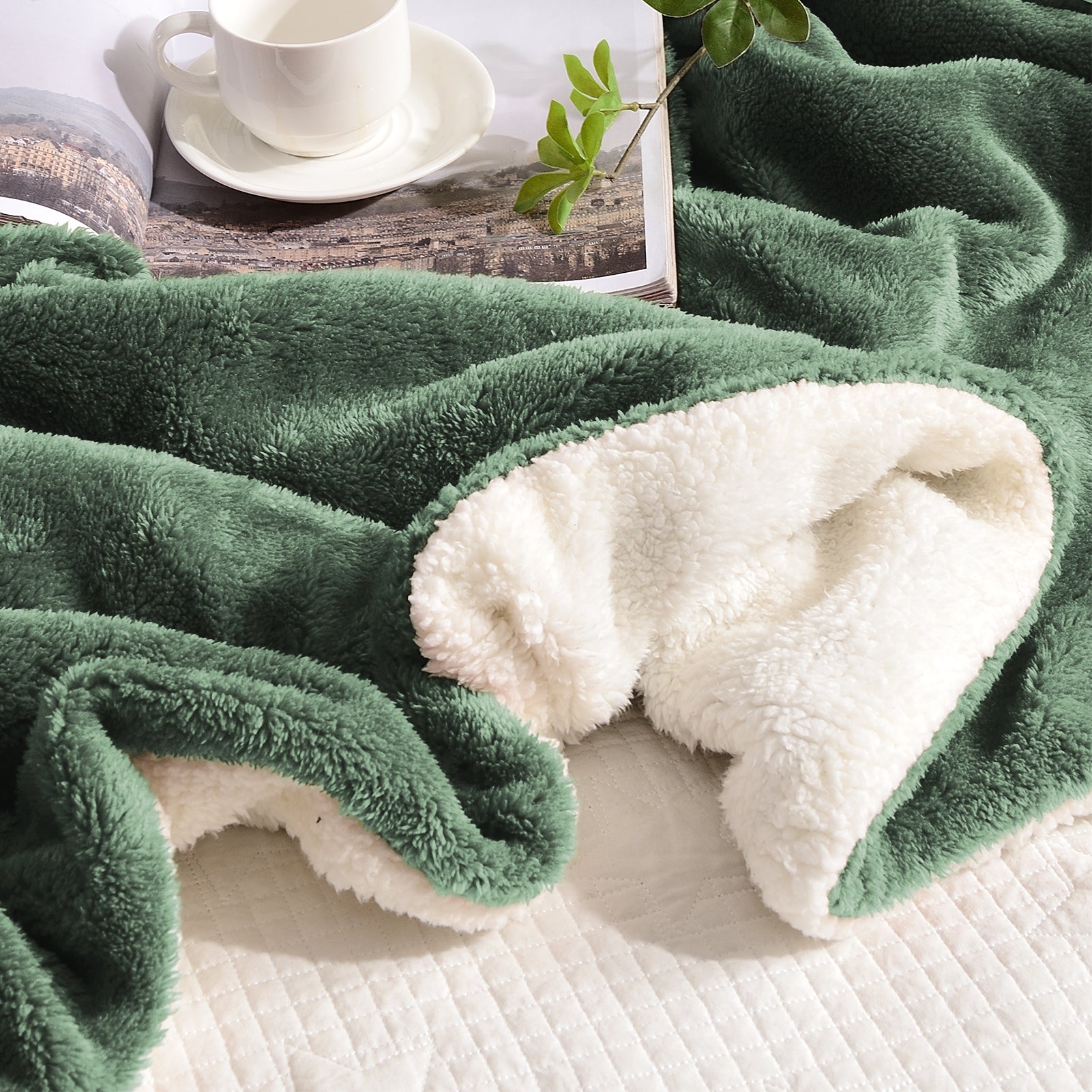 Hau - Green - Sherpa Fleece shops Blanket